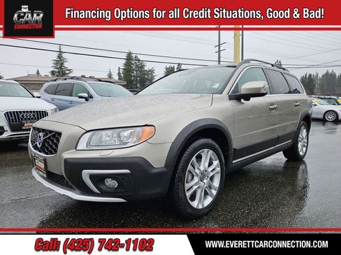 Used 2016 Volvo XC70 T5 Platinum w/ Protection Package image 1