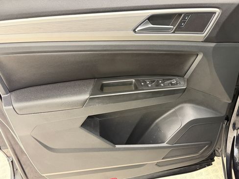 Used 2018 Volkswagen Atlas SE AWD/4WD image 14