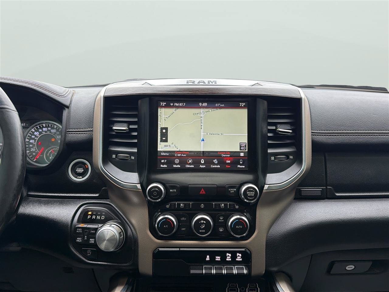 Used 2019 RAM 1500 Laramie AWD/4WD image 22