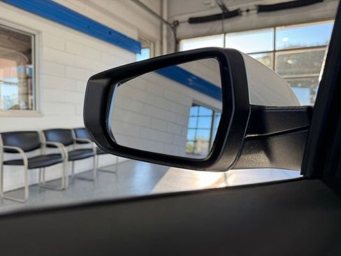 Used 2023 Chevrolet Malibu LT w/ Sport Edition image 24