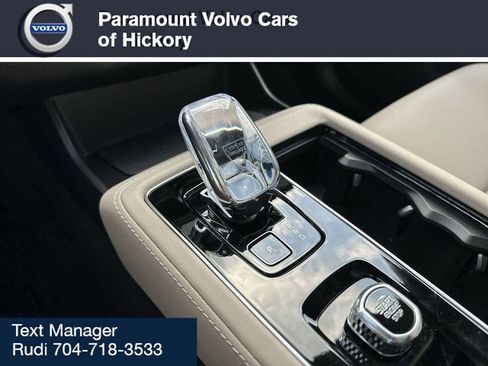 New 2025 Volvo XC90 B6 Core w/ Climate Package image 26