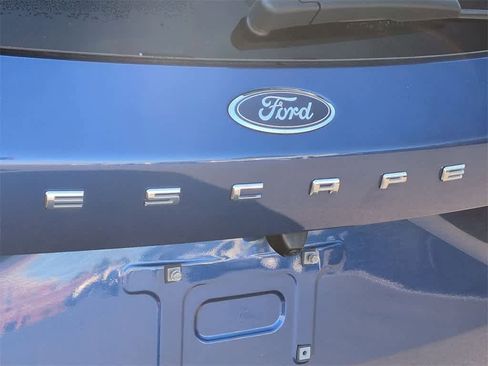 Used 2023 Ford Escape Active image 13