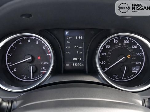 Used 2019 Toyota Camry LE FWD image 9