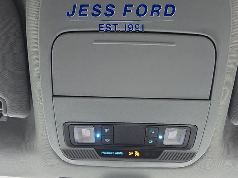 Used 2023 Ford F350 XLT image 17