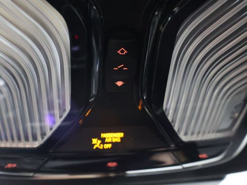 Used 2023 BMW i4 eDrive40 RWD image 57