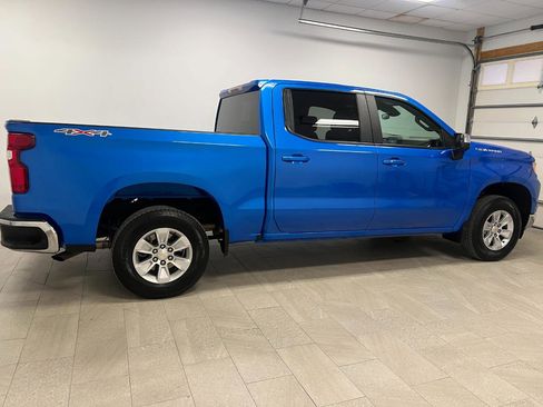 Used 2025 Chevrolet Silverado 1500 LT image 9