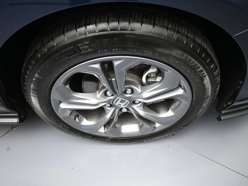 Used 2023 Honda Accord EX image 13