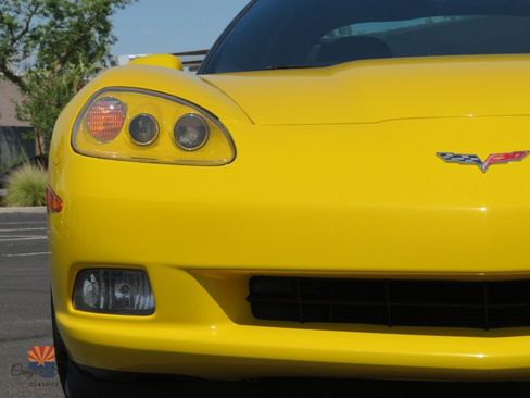Used 2009 Chevrolet Corvette Coupe w/ Preferred Equipment Group RWD image 39