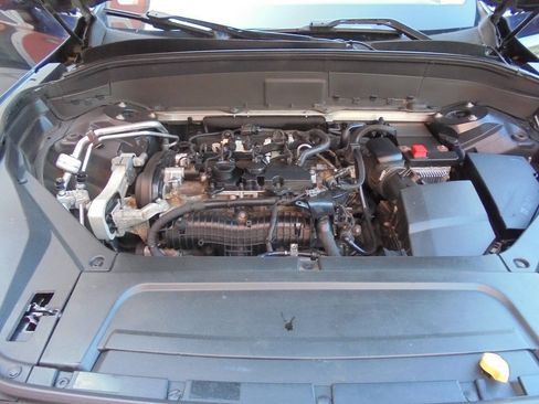 Used 2016 Volvo XC90 T6 Momentum AWD/4WD image 33