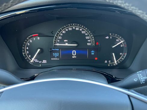Certified 2018 Cadillac XT5 FWD image 20