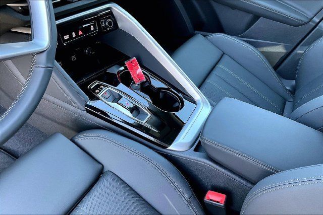 New 2026 Audi Q5 Premium Plus AWD/4WD image 14