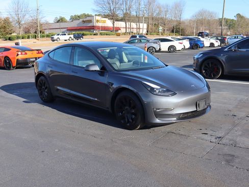 Used 2023 Tesla Model 3 Long Range image 13
