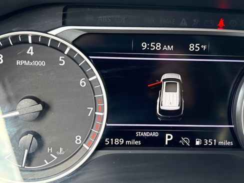 Used 2026 Nissan Pathfinder S FWD image 8