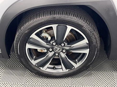 Certified 2025 Lexus UX 300h FWD image 23
