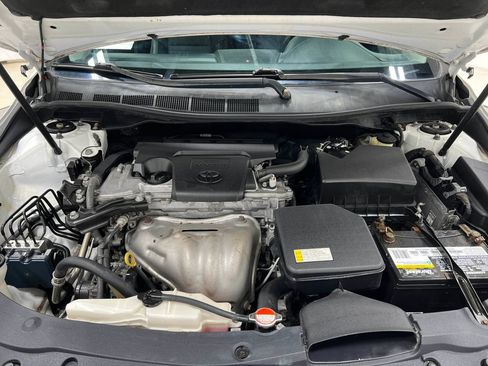 Used 2016 Toyota Camry SE FWD image 26