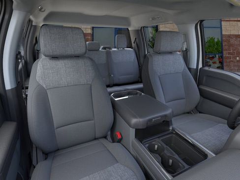 New 2026 Ford F250 XLT w/ FX4 Off-Road Package image 10