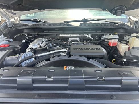 Used 2024 GMC Sierra 2500 Denali Ultimate AWD/4WD image 35