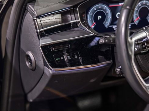 Used 2024 Audi A8 L 3.0T image 22