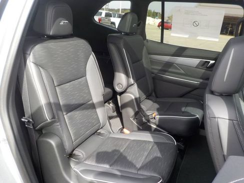 New 2026 Buick Enclave Sport Touring w/ Super Cruise Package AWD/4WD image 26