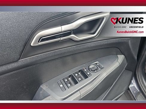 Used 2026 Kia Sportage LX FWD image 15
