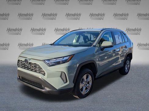 Used 2023 Toyota RAV4 XLE image 9