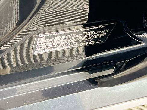 Certified 2025 BMW X1 xDrive28i w/ Convenience Package image 31