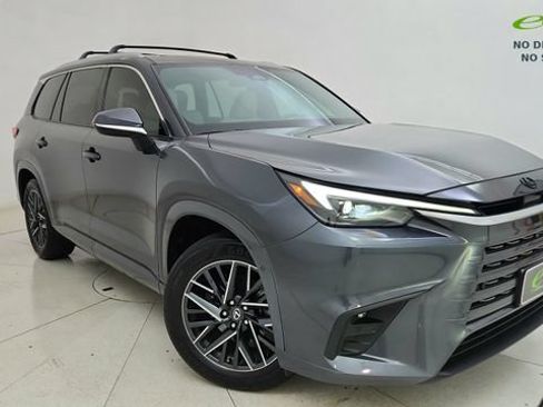 Used 2025 Lexus TX 350 AWD w/ Technology Package image 93