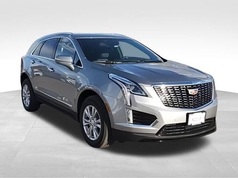 New 2026 Cadillac XT5 Luxury AWD/4WD image 2