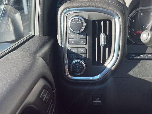 Used 2023 GMC Sierra 2500 Denali w/ Technology Package image 11