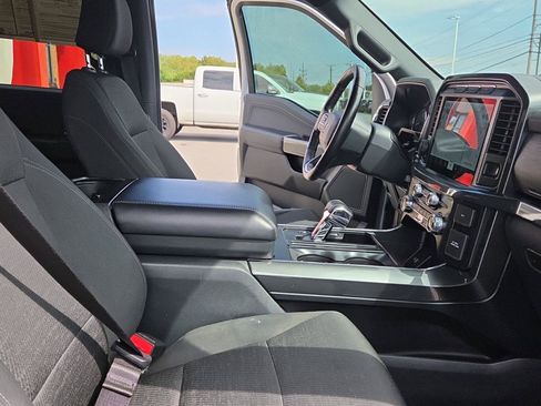 Used 2022 Ford F150 XLT w/ Equipment Group 302A High AWD/4WD image 19