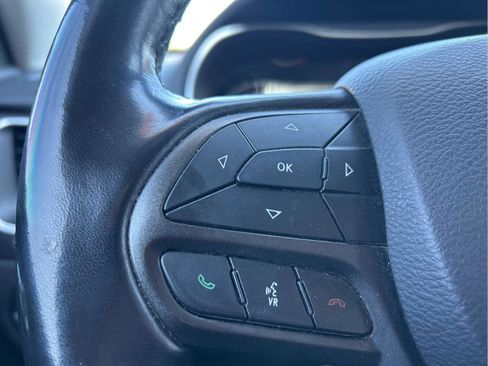 Used 2021 Jeep Cherokee Trailhawk w/ Trailer Tow Group AWD/4WD image 14