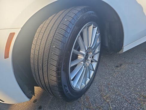 Certified 2022 Mercedes-Benz E 450 4MATIC Sedan image 34