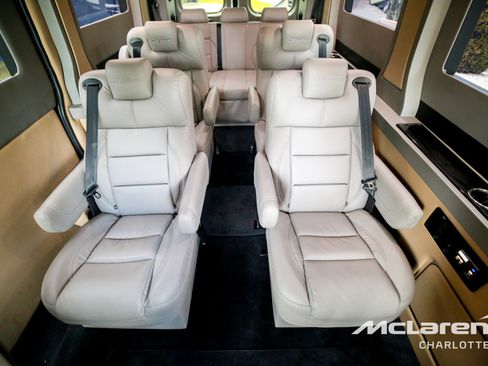 Used 2023 RAM ProMaster 2500 w/ Driver Convenience Group FWD image 23