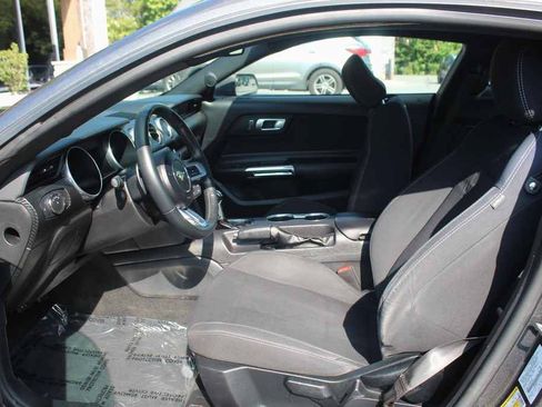Used 2020 Ford Mustang Coupe RWD image 21