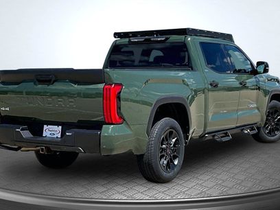 Used 2022 Toyota Tundra SR5 w/ SR5 Convenience Package