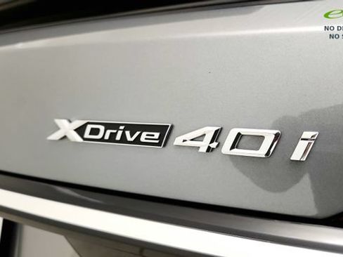 Used 2026 BMW X7 xDrive40i AWD/4WD image 33
