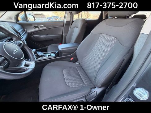 Certified 2023 Kia Sportage LX image 11