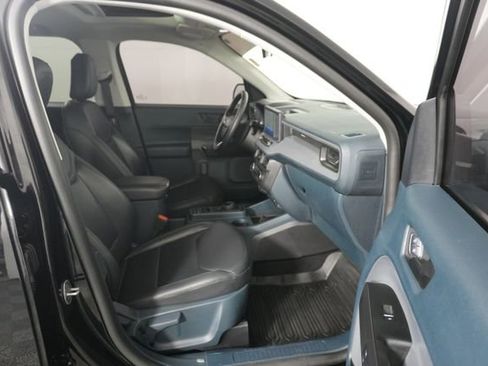 Certified 2024 Ford Maverick Lariat w/ Black Appearance Package image 31