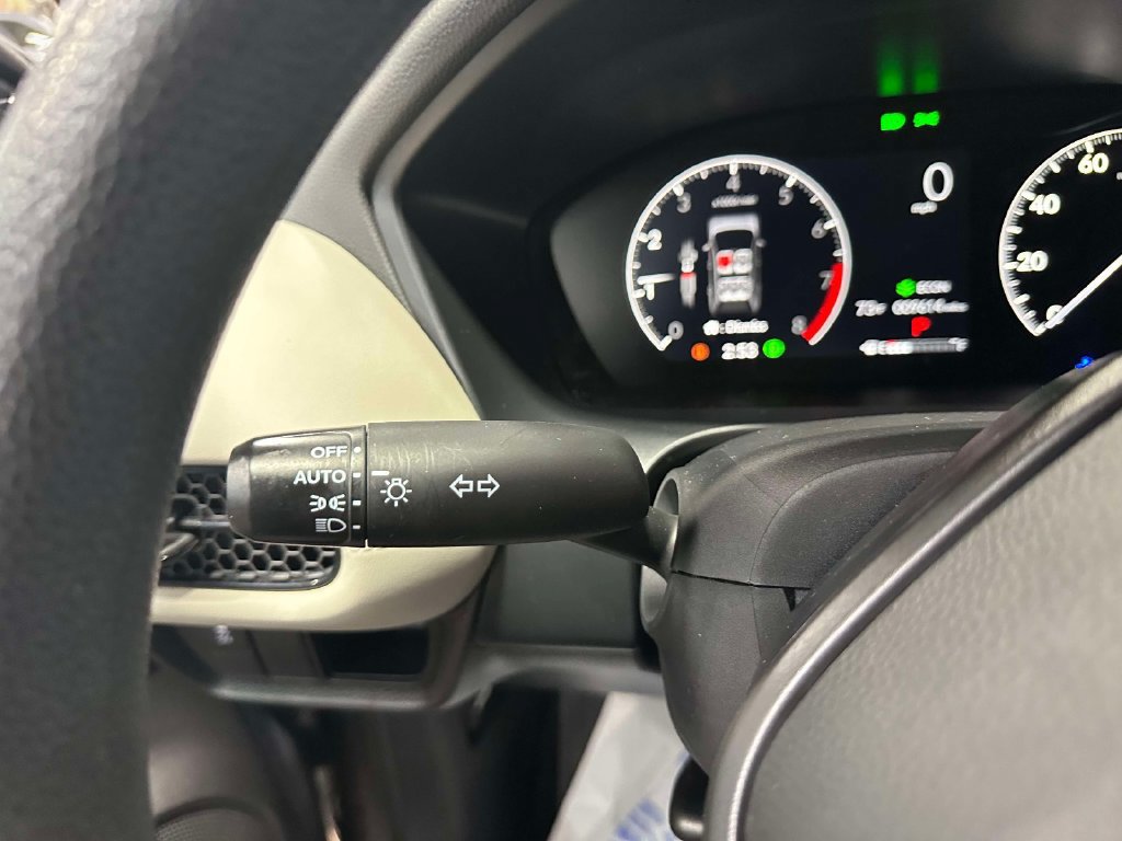 Used 2024 Honda HR-V LX image 27