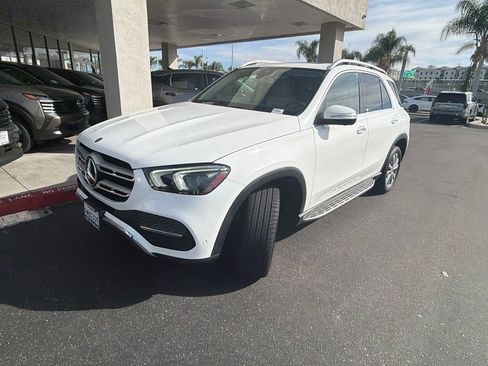 Used 2020 Mercedes-Benz GLE 350 4MATIC w/ Premium Package image 4
