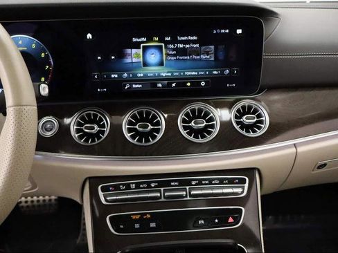 Used 2023 Mercedes-Benz E 450 Coupe image 32