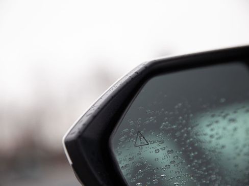 Used 2023 Hyundai Elantra Blue image 10