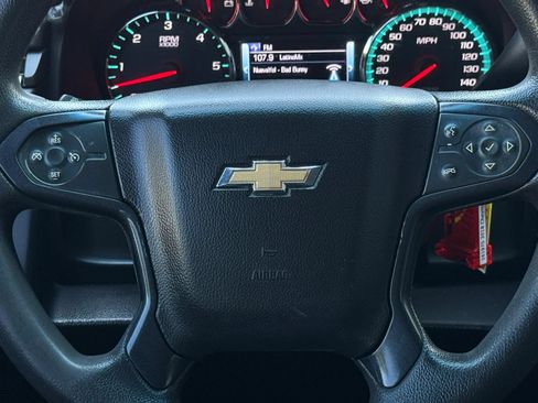 Used 2018 Chevrolet Tahoe 2WD image 31