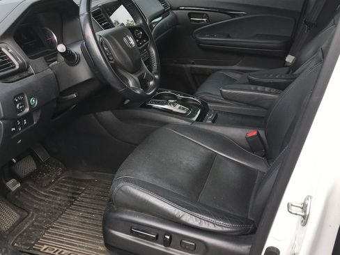 Used 2021 Honda Pilot Elite image 4