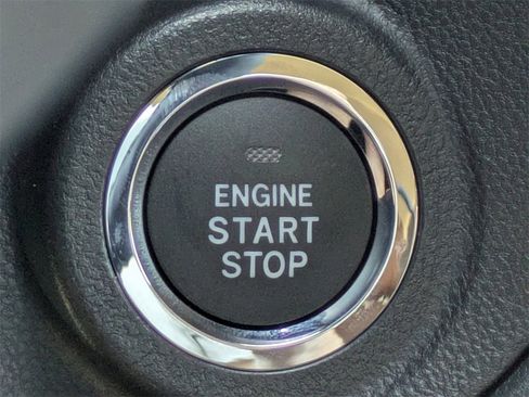 New 2025 Subaru Outback Touring XT w/ Tech Package 3 image 38