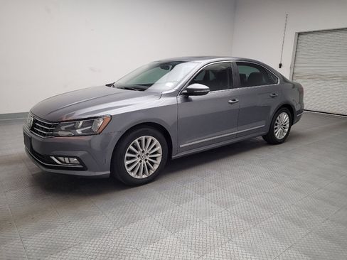 Used 2016 Volkswagen Passat 1.8T SE image 2