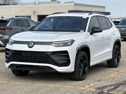 New 2026 Volkswagen Tiguan SE R-Line