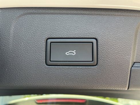New 2026 Volkswagen Atlas Peak Edition AWD/4WD image 29