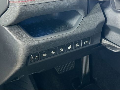 Used 2022 Toyota RAV4 XSE w/ Premium Package image 8