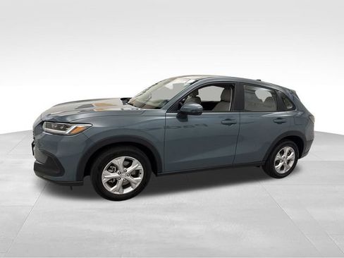 Used 2024 Honda HR-V LX image 2